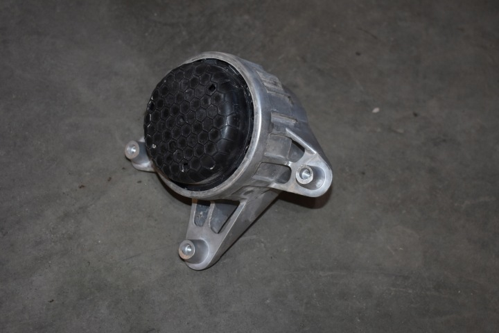 IDEALNA engine mount right MERCEDES W167 X167 1