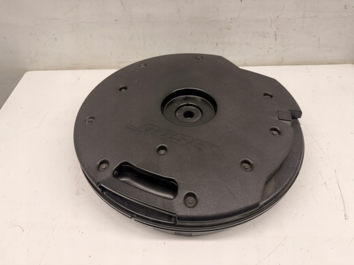 Nissan Qashqai J11 subwoofer 281705AA0A 4PIN