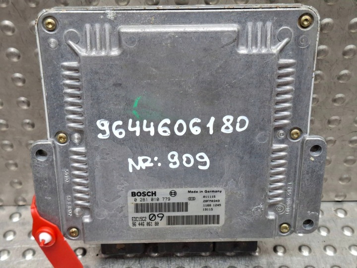 Bedienteil DES MOTORS 0281010779 9644606180 Citroen Peugeot 2.0 HDI