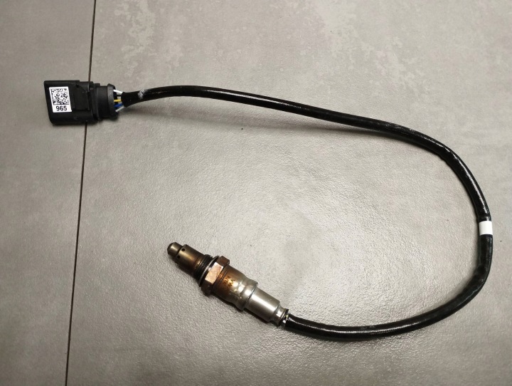VW Touran III 5T SONDA LAMBDA 05L906262F