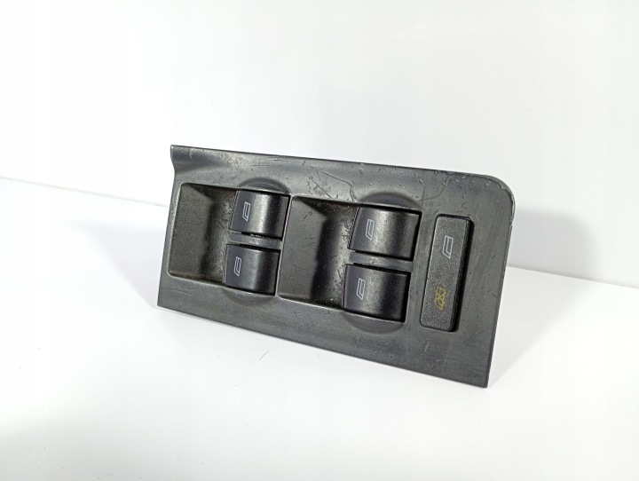 Audi A6 C5 LIFT 97-04 PANEL REGULACJA stahovanie okna levý OE 4B1959521