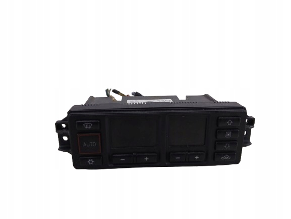 AUDI A3 8L prekidač klime 8L0820043D