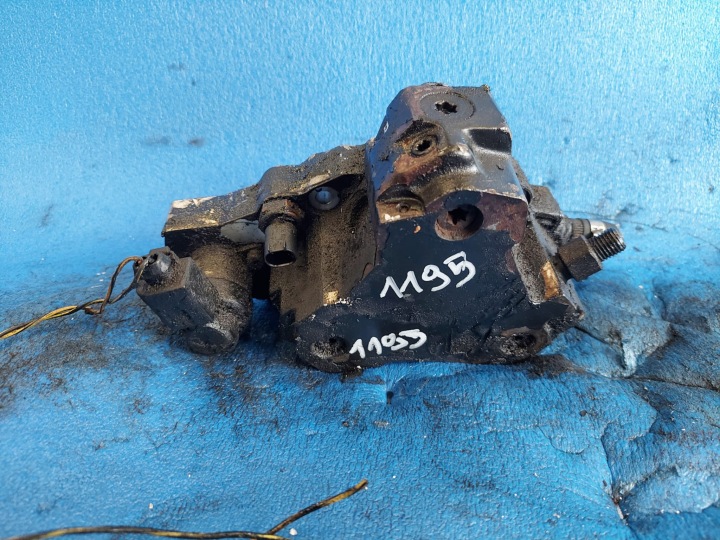 injection pump MERCEDES W211 2.2 CDI 0445010078