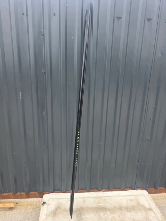 lišta prahová pravá AUDI A4 B9 LIFT S LINE 8W0853932A LY9B originál !!!