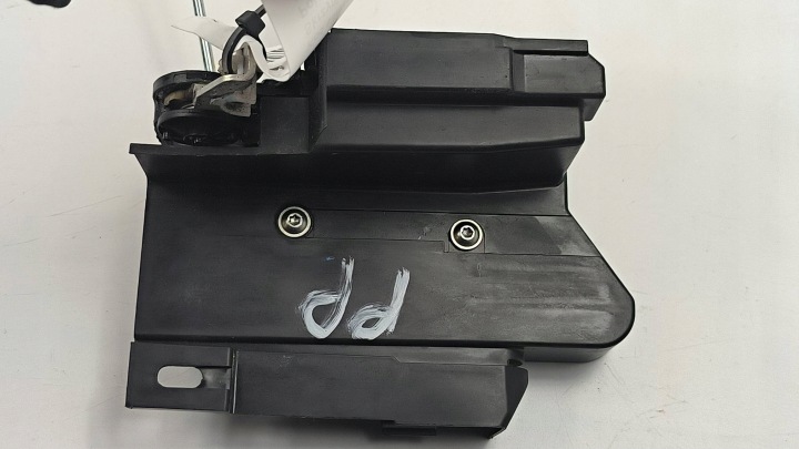 de la Serrure Portière Droite Avant EU 805028269R DACIA JOGGER LIFT