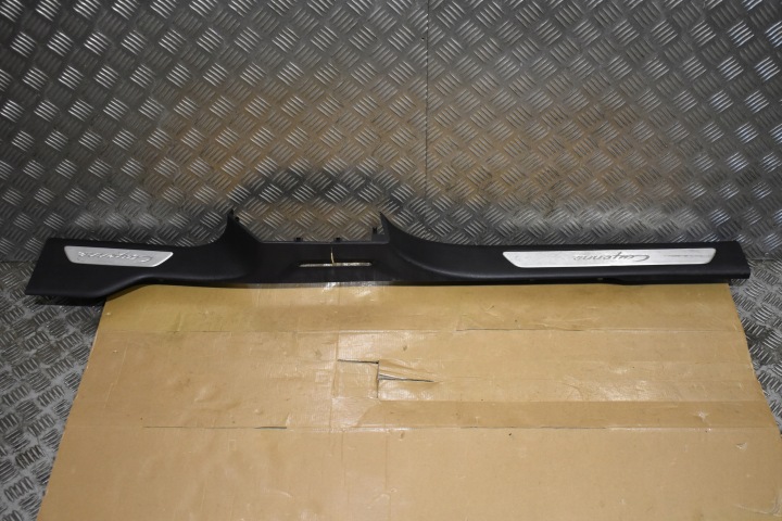 moulding cap threshold left PORSCHE CAYENNE 9Y 1