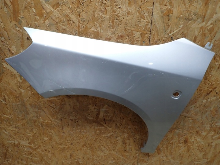 Aile Gauche Avant Avant SKODA FABIA 2 II ROOMSTER 5J 06-14R 5J0821021A