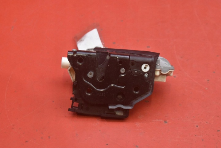 de la Serrure Portière Droite Avant Avant EU 3C1837016A VW TIGUAN 1 et 07-11