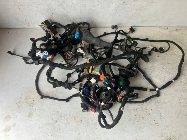 instalacija KOMORY motora C4 GRAND PICASSO II 2.0 BLUE HDI AUTOMAT XENON