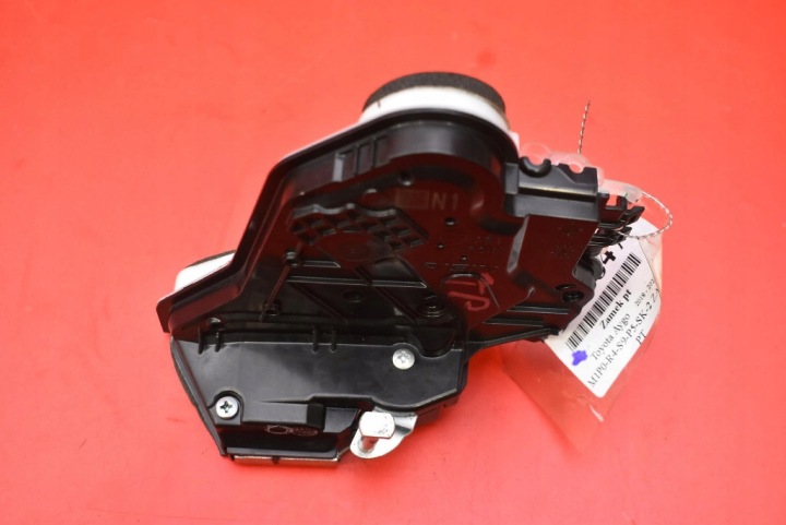 de la Serrure Portière Droite Arrière Arrière TOYOTA AYGO 2 II 5D HB LIFT 18-21