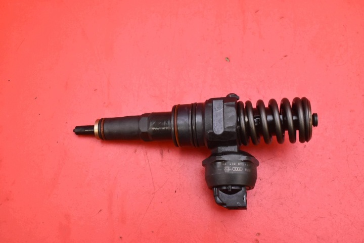nozzle nozzle 038130073AJ 0414720037 AUDI A3 8L 1.9 TDI 100 KM LIFT