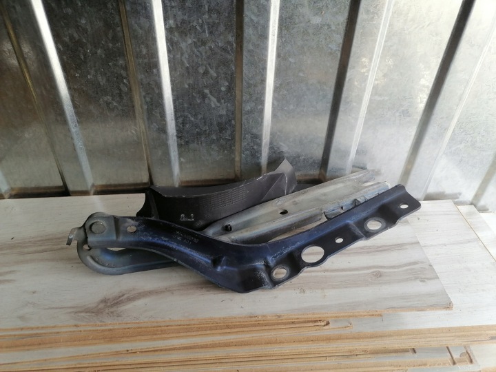 Scharnier der Kühlergrill scharniere KPL PEUGEOT 407
