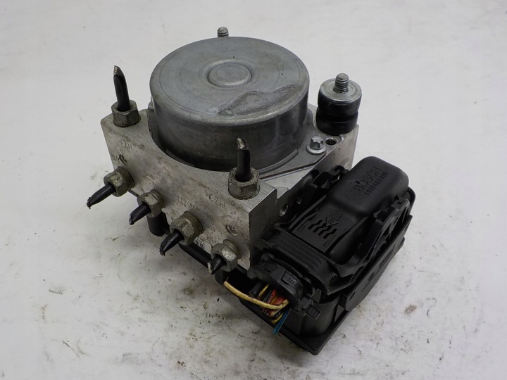 OPEL CORSA D Pompa ABS 0265232803 93168732 0265800983