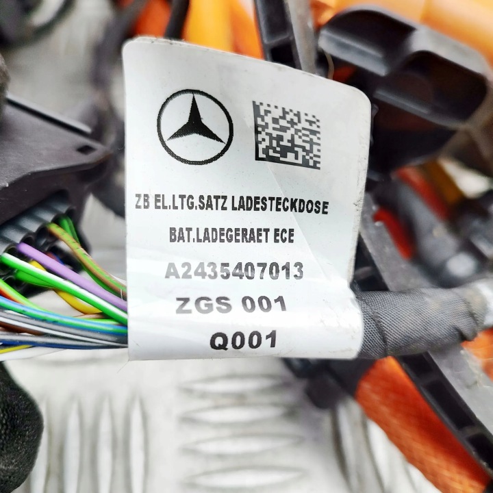 Cablu de încărcare a bateriei MERCEDES-BENZ EQA (H243) Zzoemcodez electric 140kW 7