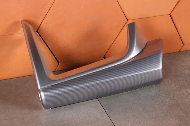 BMW 2' U06 X1 U11 X2 U10 ozdobná lišta DEKOR konzoli ALU MESH 9496141