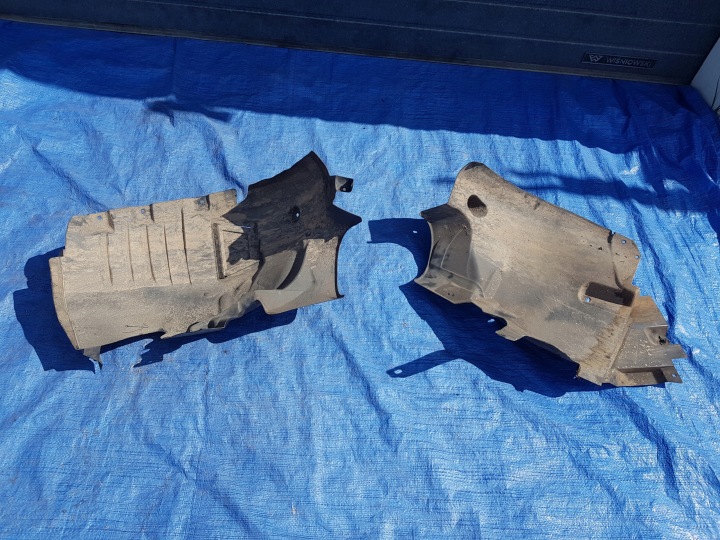 Complets Pare soleil Gauche Avant MERCEDES W207 2076901830 2076901330