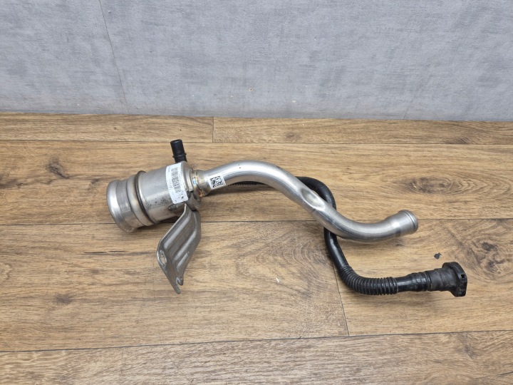 BMW G30 520e 530e 545e HYBRYDA Schlauch WLEWOWY des Kraftstoffsbehälters 7383194