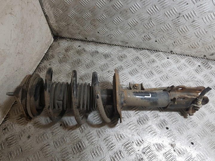 MCPERSON links vorne vorne HYUNDAI I30 II