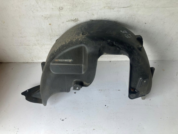 Pare soleil Gauche Arrière PEUGEOT 308 T9 HB 9677267180