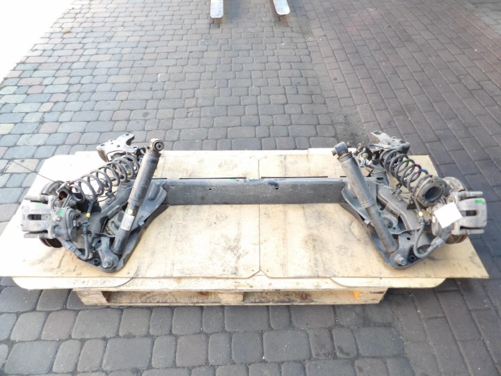 achse hinten träger RENAULT MEGANE IV LIFT Sedan 1.3TCE