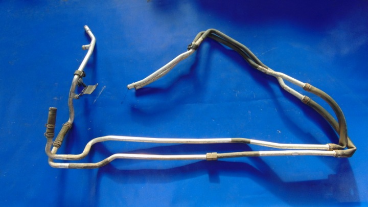 of the hose of water of the heating rear part EUROPA VW TOUAREG II 7P 10-17R