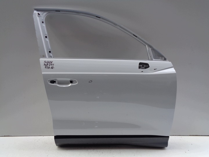 dvere pravé predné AUDI Q3 II 83A 18- NR 54261