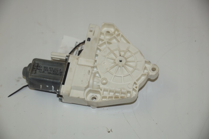 Motor Fenster rechts heck 8K0959812A AUDI A6 C7