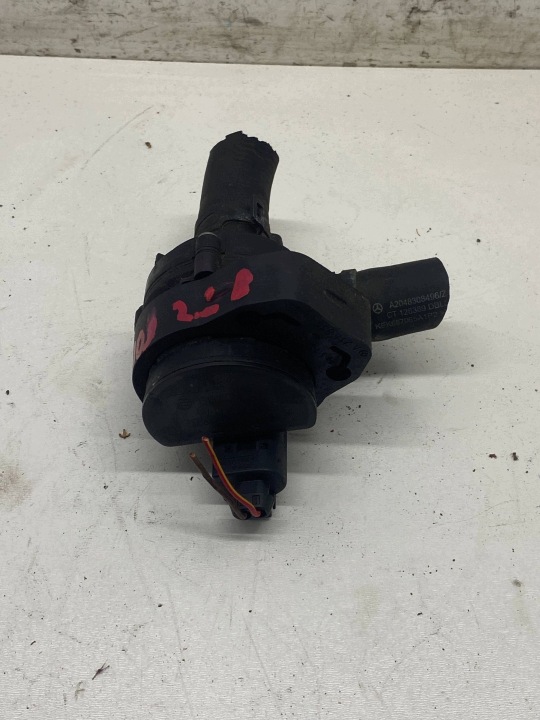 supplementary water pump MERCEDES E-KLASA 2.2 CDI C207 W207 A2118350028
