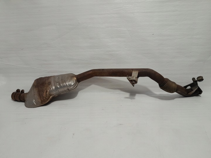 AUDI Q5 II 80A rohr des Auspuffs TLUMIK 80A253350AE