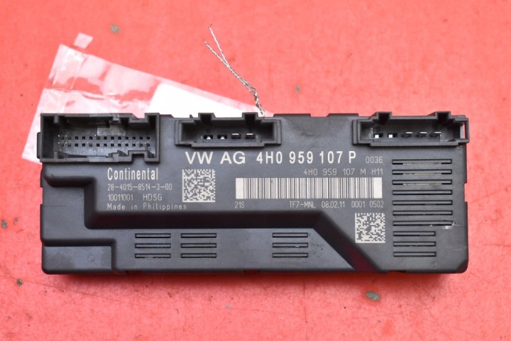 Vezerlő egység modul motorháztetök csomagtartó 4H0959107P AUDI A8 D4 LONG 10-14