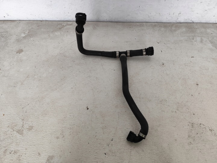 BMW X3 E83 2007 3.0D pipe wiring radiator of water