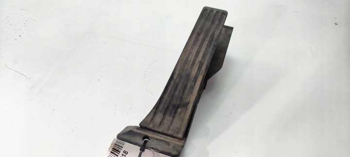 PEDAL 6793742 BMW E87 116D LIFT