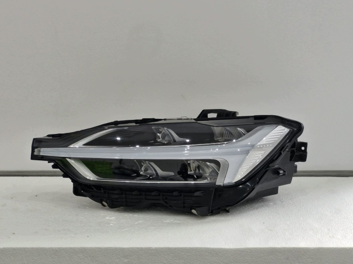 Feux phare Gauche Volvo XC60 II FULL LED