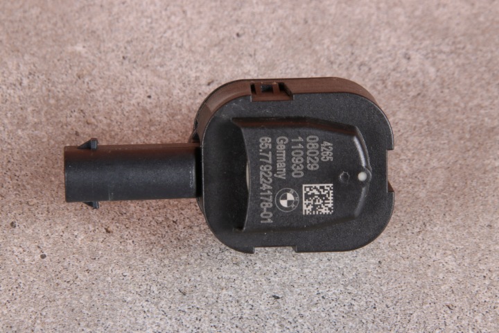 BMW F10 F11 X3 F25 érzékelö SENSOR találkozás UDERZENIOWY ajtó 9224178