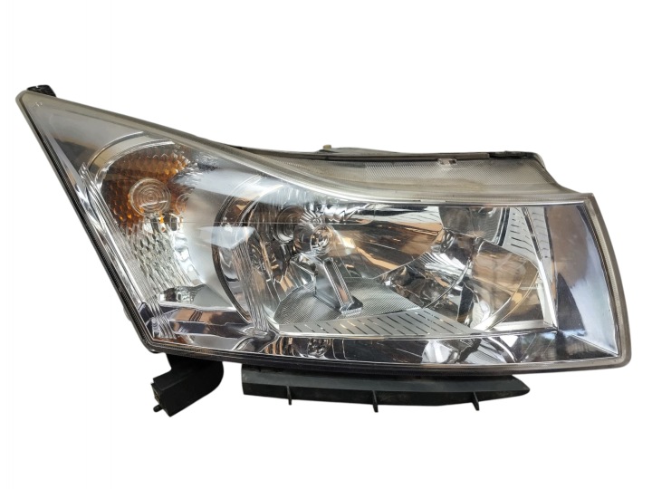 Feux phare REFLEKTOR Droite Avant CHEVROLET CRUZE LIFT (12-14) EUROPA