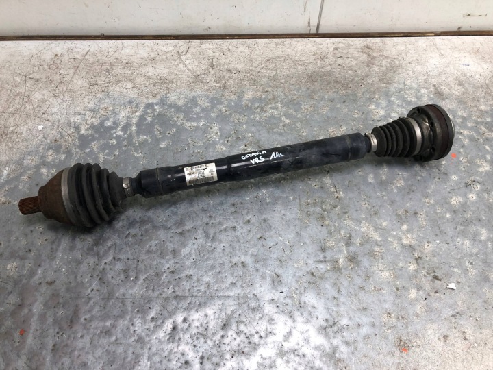 Semiasse Destro SKODA OCTAVIA III VRS 1K0407272RL