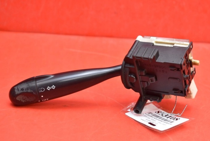 commodo bouton indicateurs de direction 173648 TOYOTA YARIS 1 et 99-03
