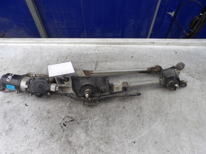Mazda 2 MK3 mechanizmus stieračov predok