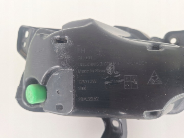 PEUGEOT 308 T9 LIFT HALOGEN LED-DRL Front Left 212794-01 6