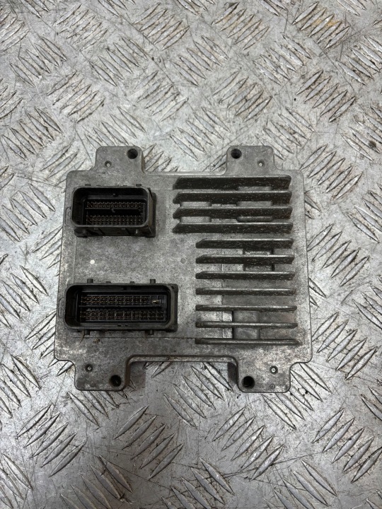 Bedienteil Computer 1.2 OPEL CORSA D 55583740
