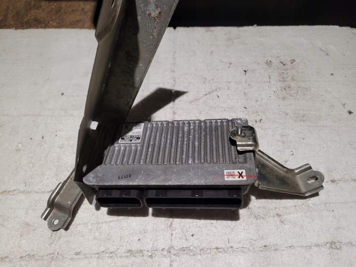 Computer DES MOTORS TOYOTA 89661-0DT20