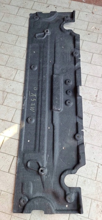 copertura GREMBIALINA sotto Motore Destro Bocchetta Renault Megane E-Tech 758900141R
