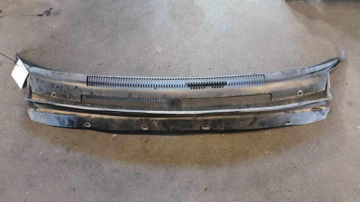 Grille égouttage 05116266A FIAT FREEMONT