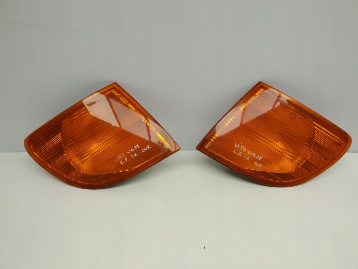 W638 Mercedes Vito indicator 2X blinker left right front original LUX