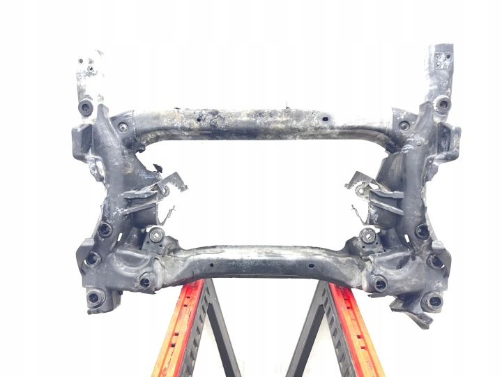 MERCEDES E KLASA W213 213 W238 238 sider subframe front axle beam A2056280057