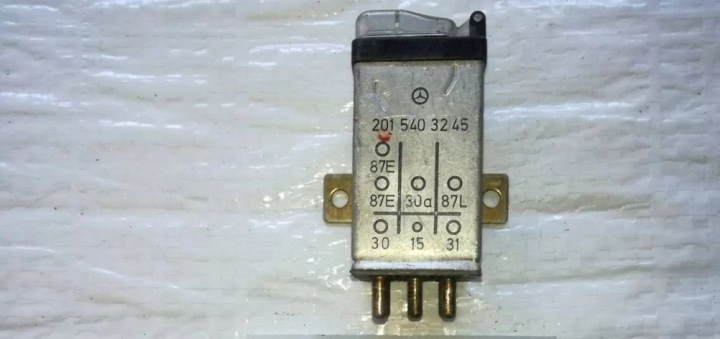 Relais ABS MERCEDES W126 W124 W201 2015403245