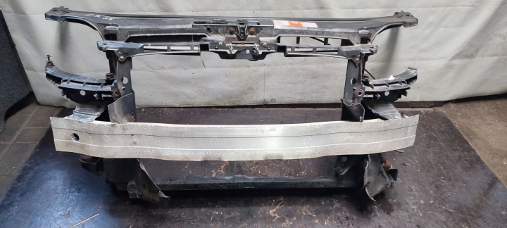 Schlossträger Versteifung Schlossträger Audi A3 8P LIFT 2,0 TFSI