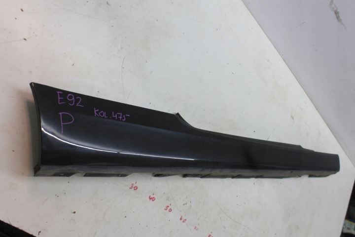 moulding cap threshold right BMW SERIA 3 E92 E93 of wheels. 475 06-10