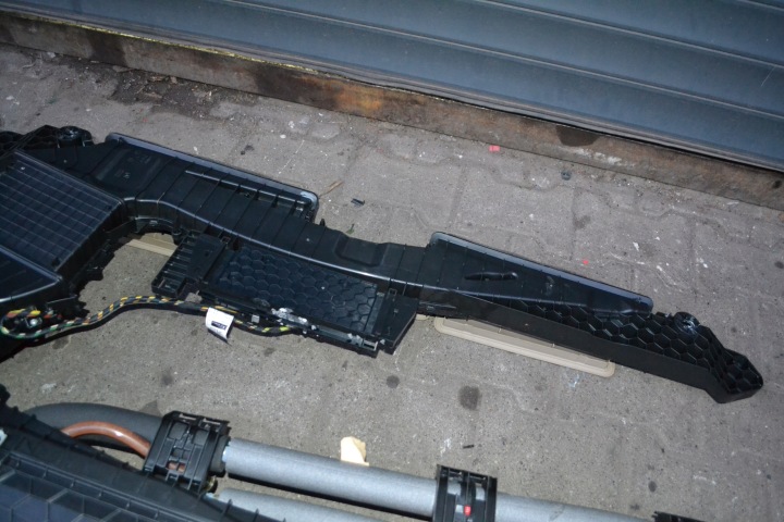 MERCEDES ACTROS MP4 ORIGINAL POST CLIMATISATION A9608302860 15