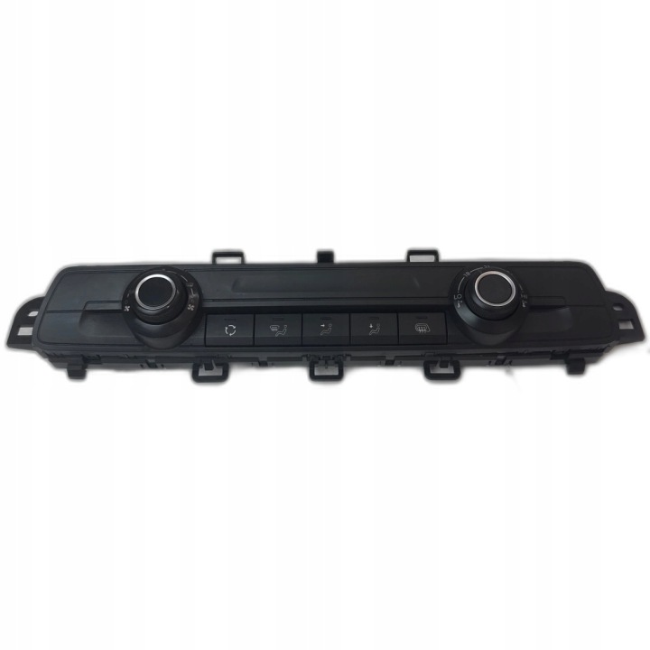 Panel air conditioning devices of the air conditioning Citroen Jumpy III Peugeot Expert III Toyota Proa